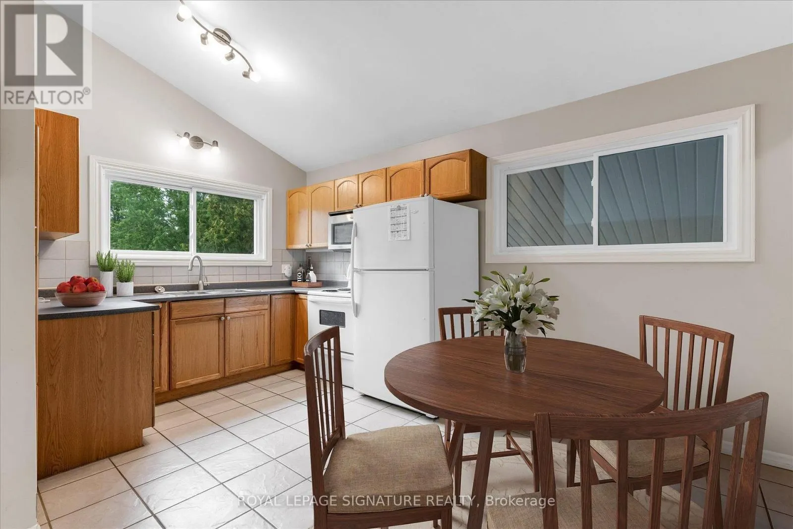 38 TEWSKBURY CRESCENT
