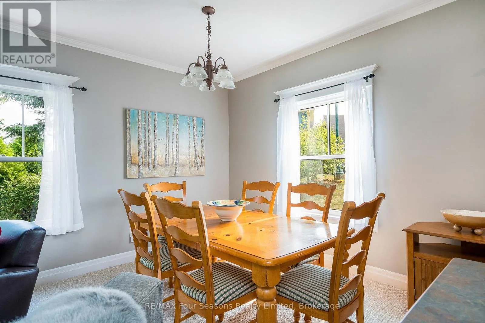114 - 184 SNOWBRIDGE WAY #114