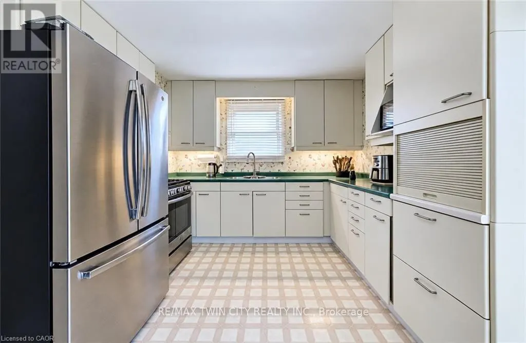 136 SEKURA CRESCENT
