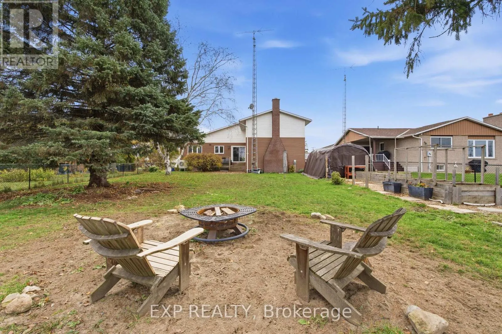 5 ISLAND PARK DRIVE