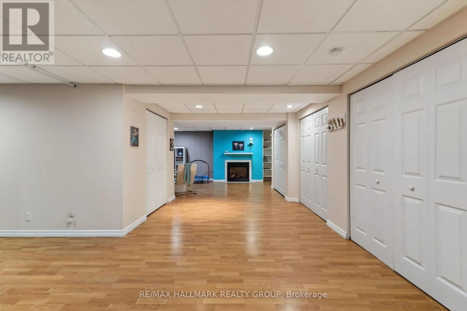 23 NORTH HARROW DRIVE