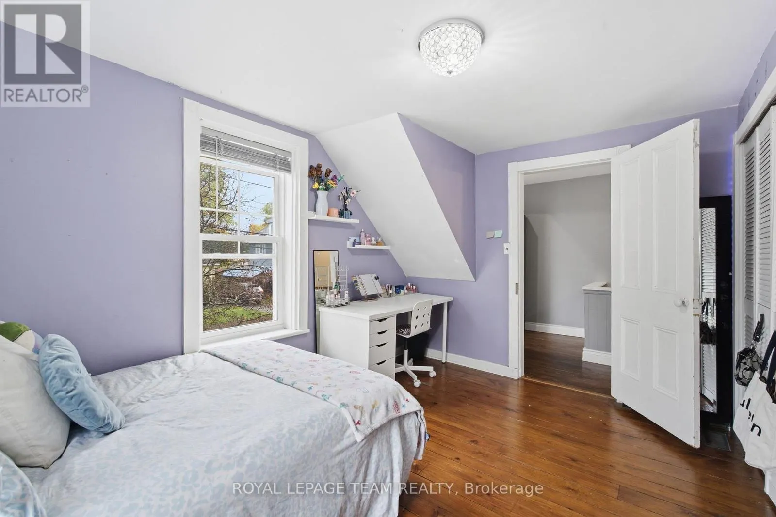 224 REUBEN CRESCENT