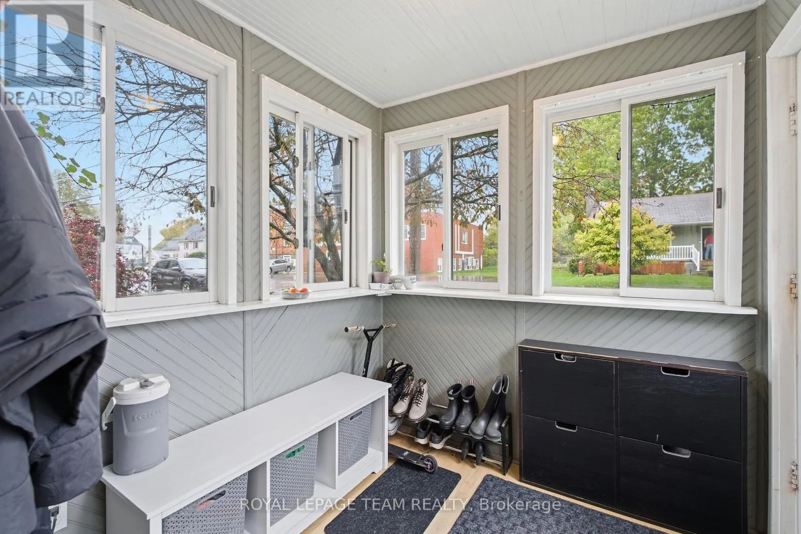 224 REUBEN CRESCENT