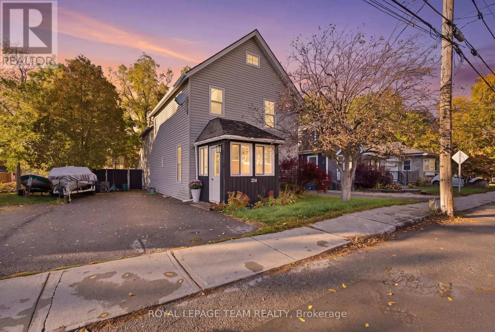 224 REUBEN CRESCENT