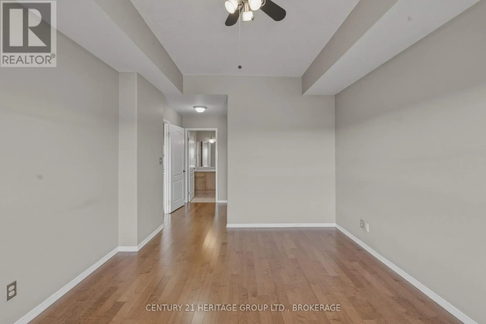 409 - 350 WELLINGTON STREET #409