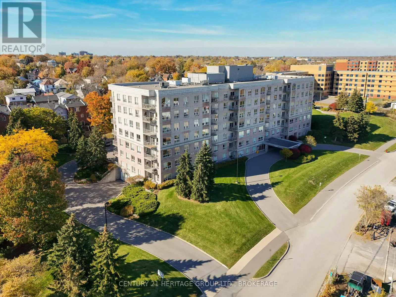 409 - 350 WELLINGTON STREET #409