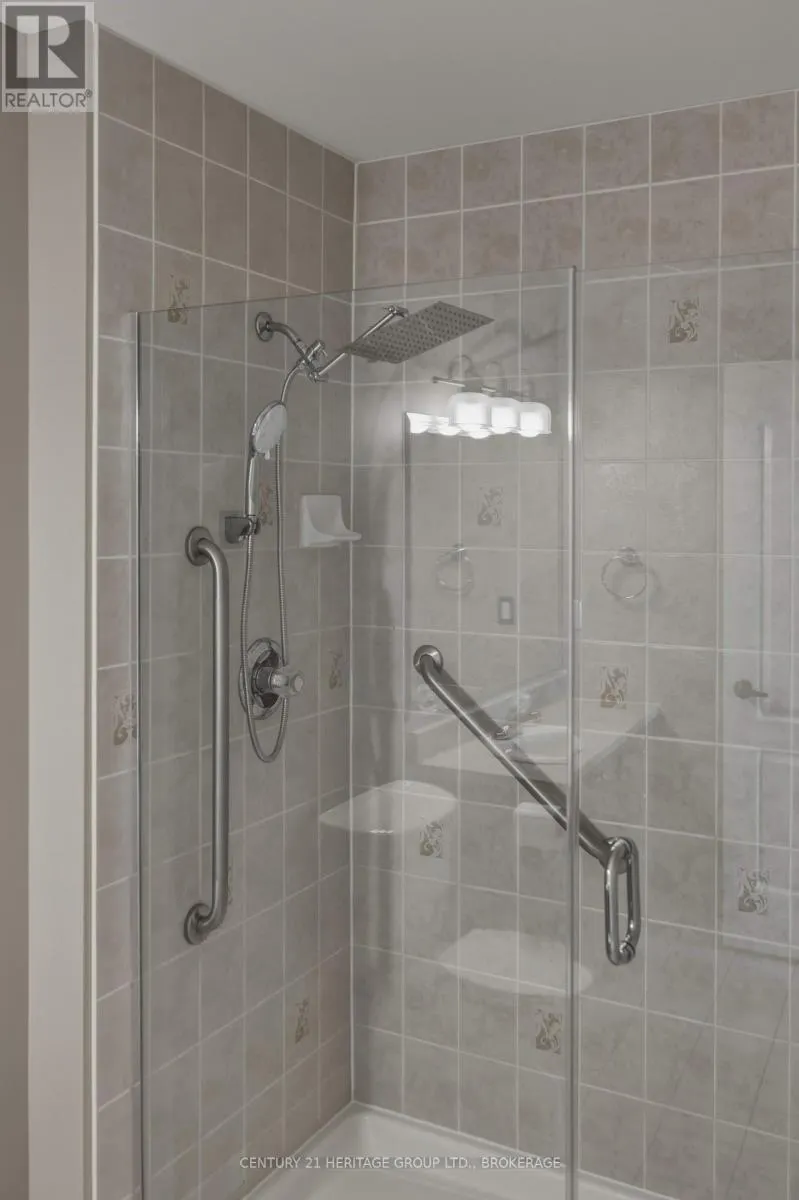 409 - 350 WELLINGTON STREET #409