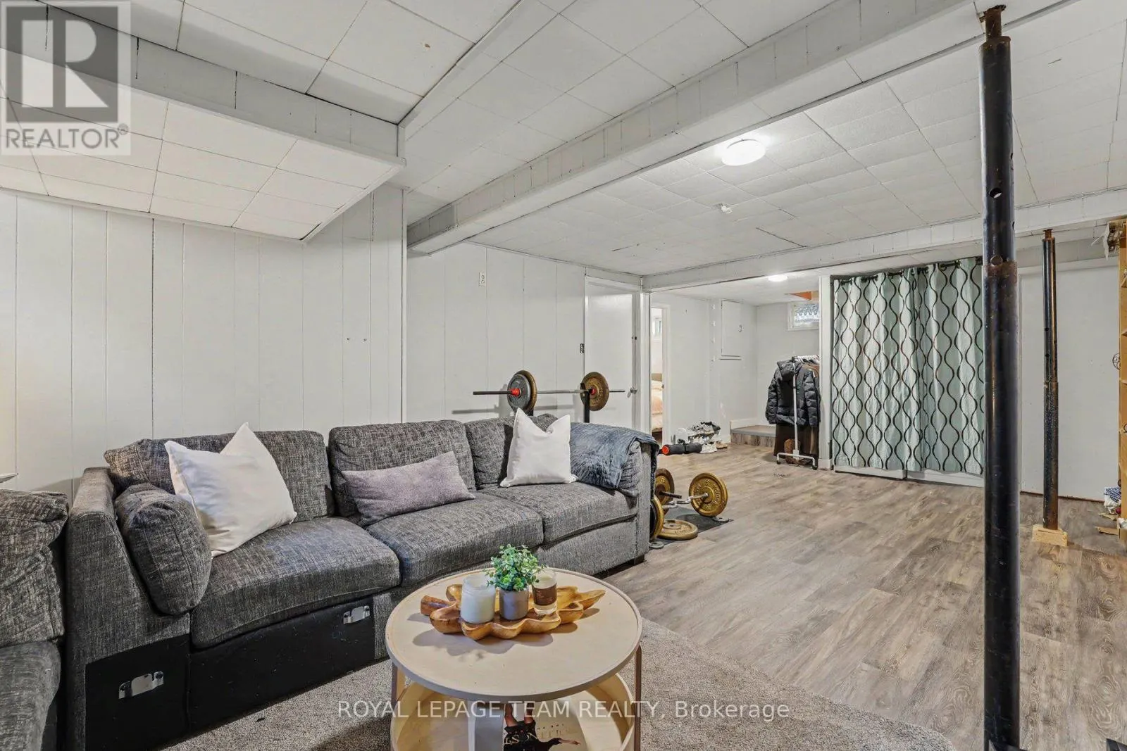 1126 MINNETONKA ROAD