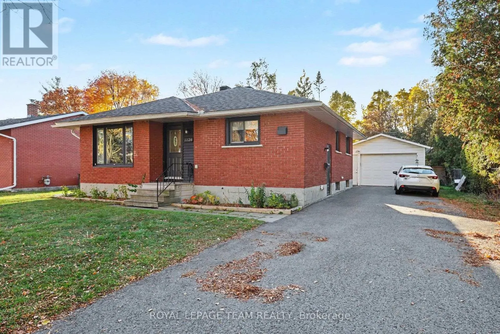 1126 MINNETONKA ROAD