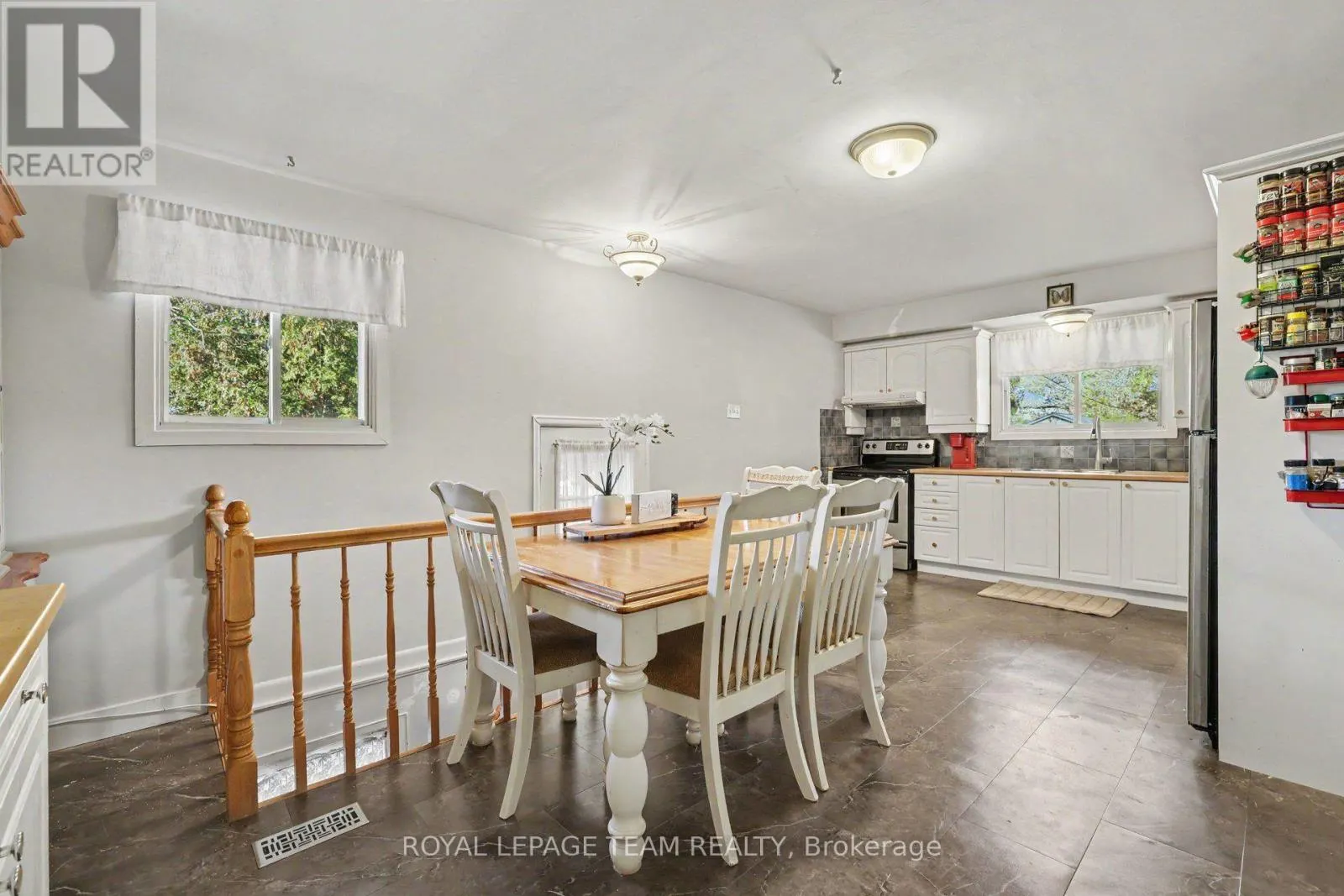 1126 MINNETONKA ROAD