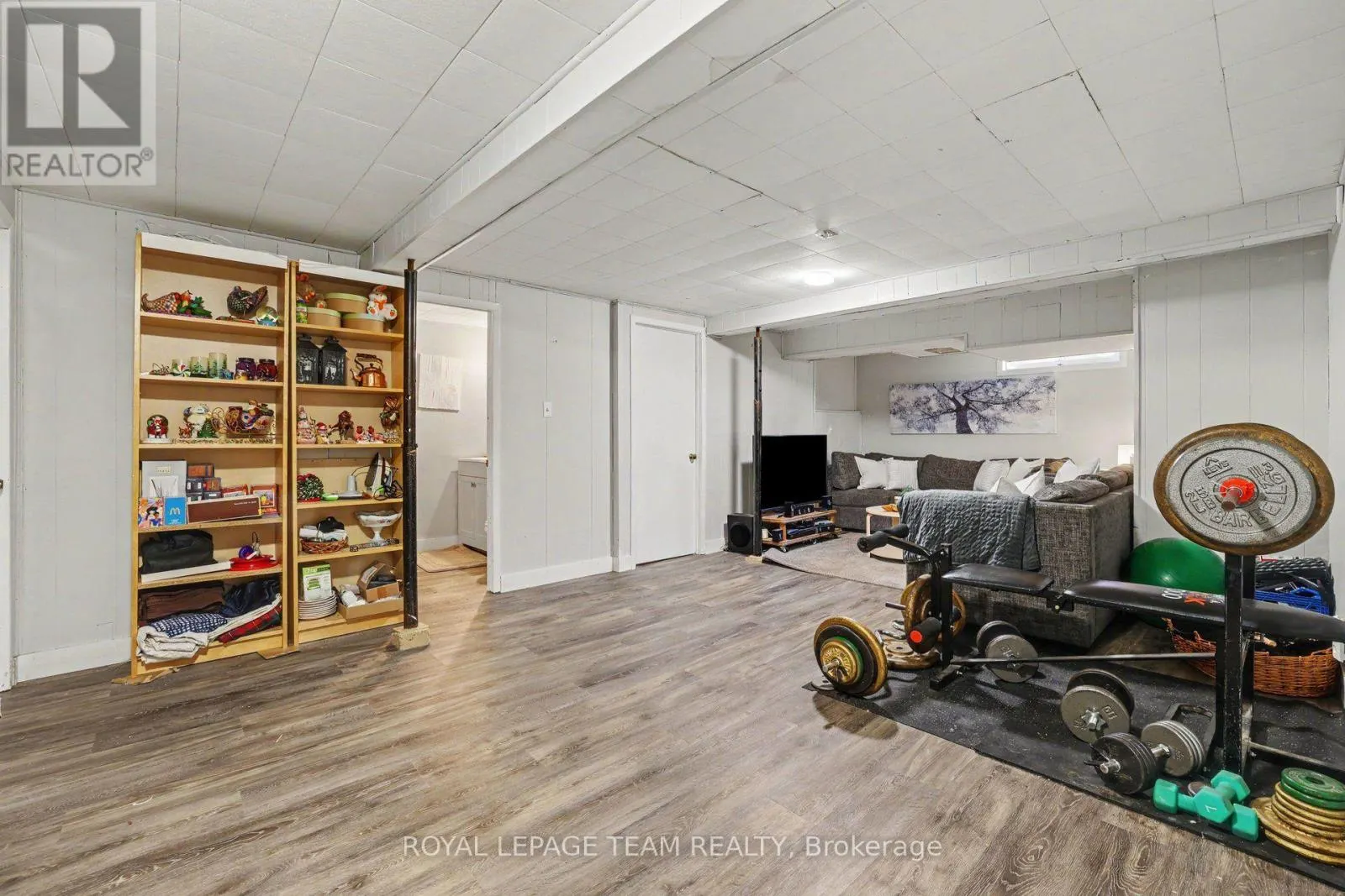 1126 MINNETONKA ROAD