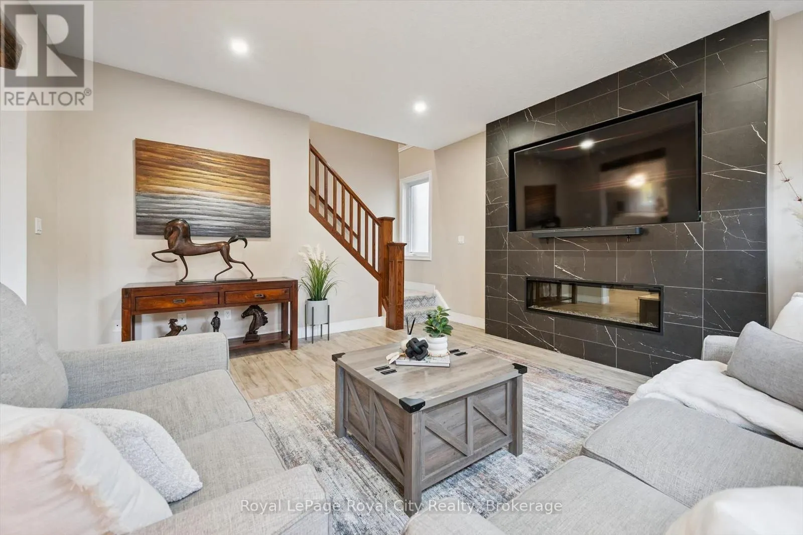 3 TRUESDALE CRESCENT