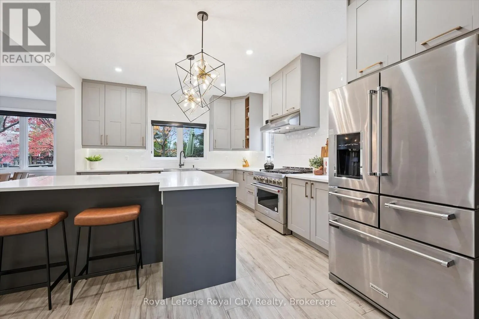 3 TRUESDALE CRESCENT