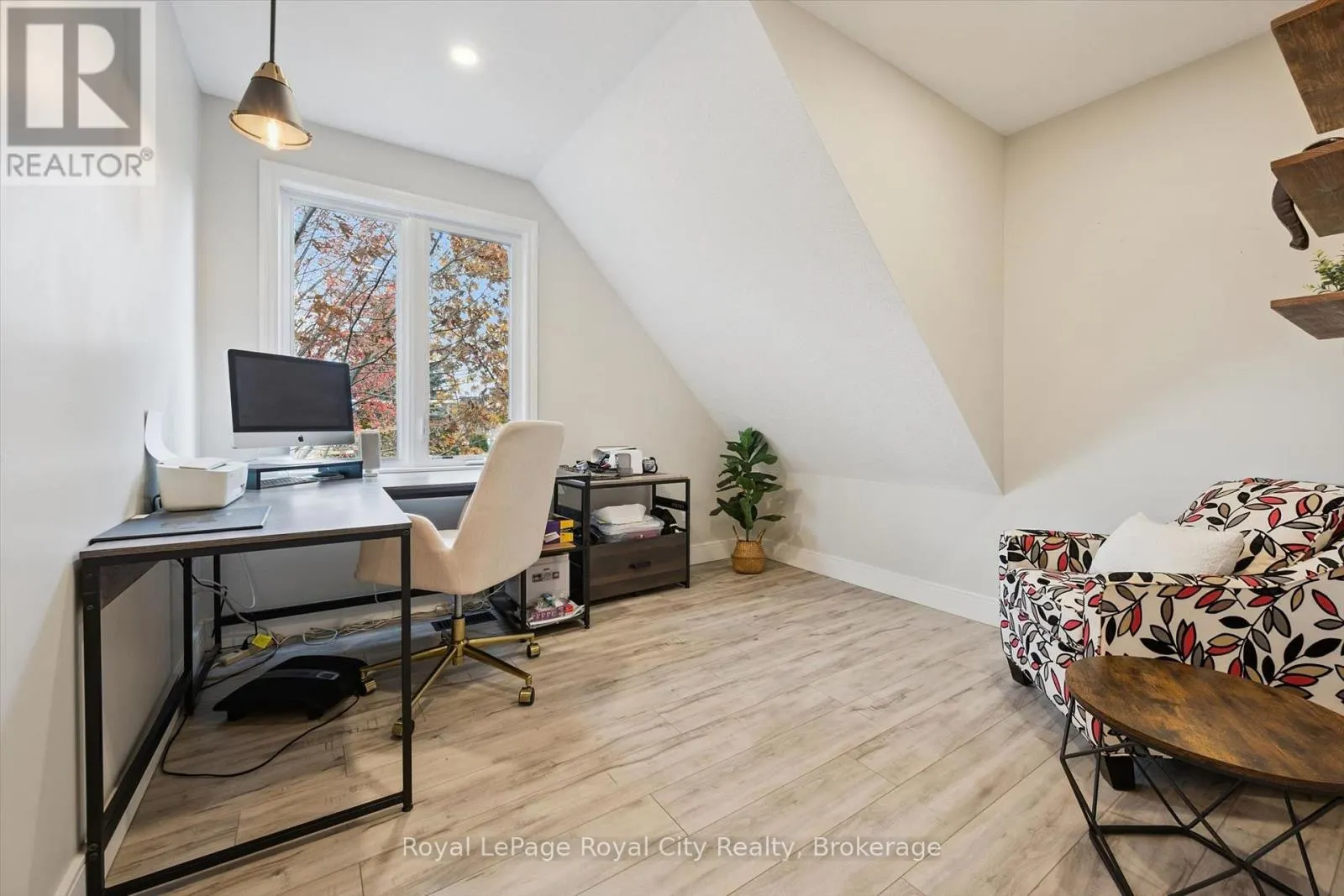 3 TRUESDALE CRESCENT