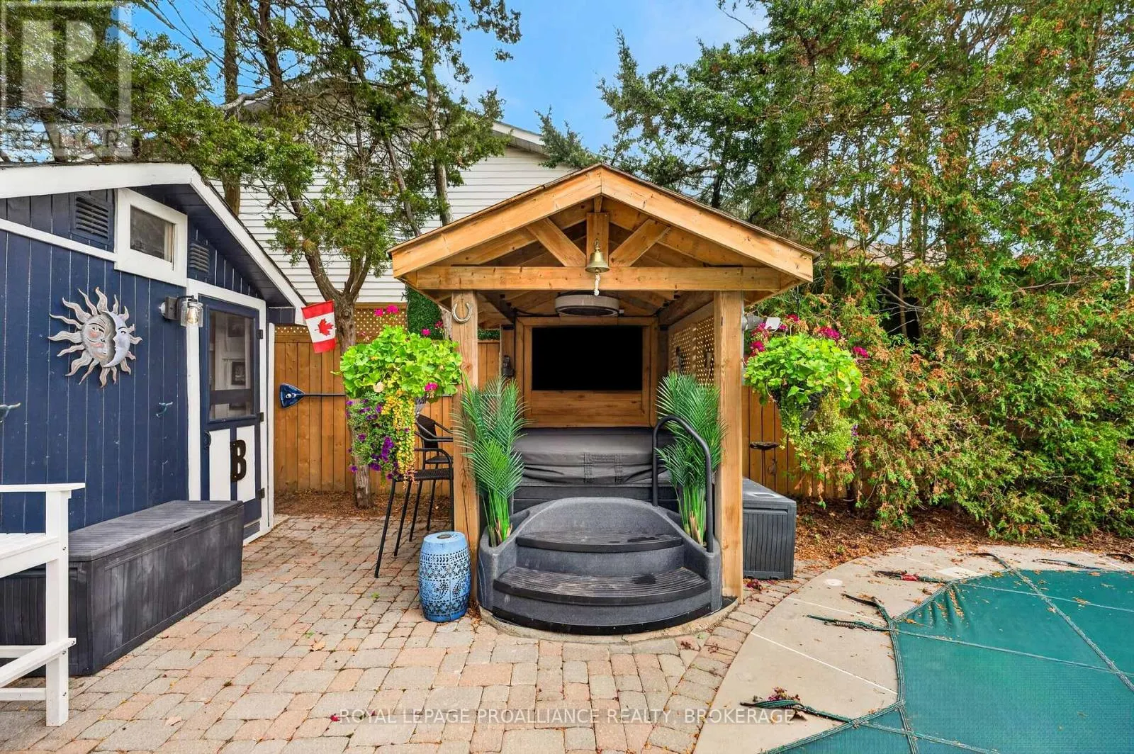 862 OLD COLONY ROAD