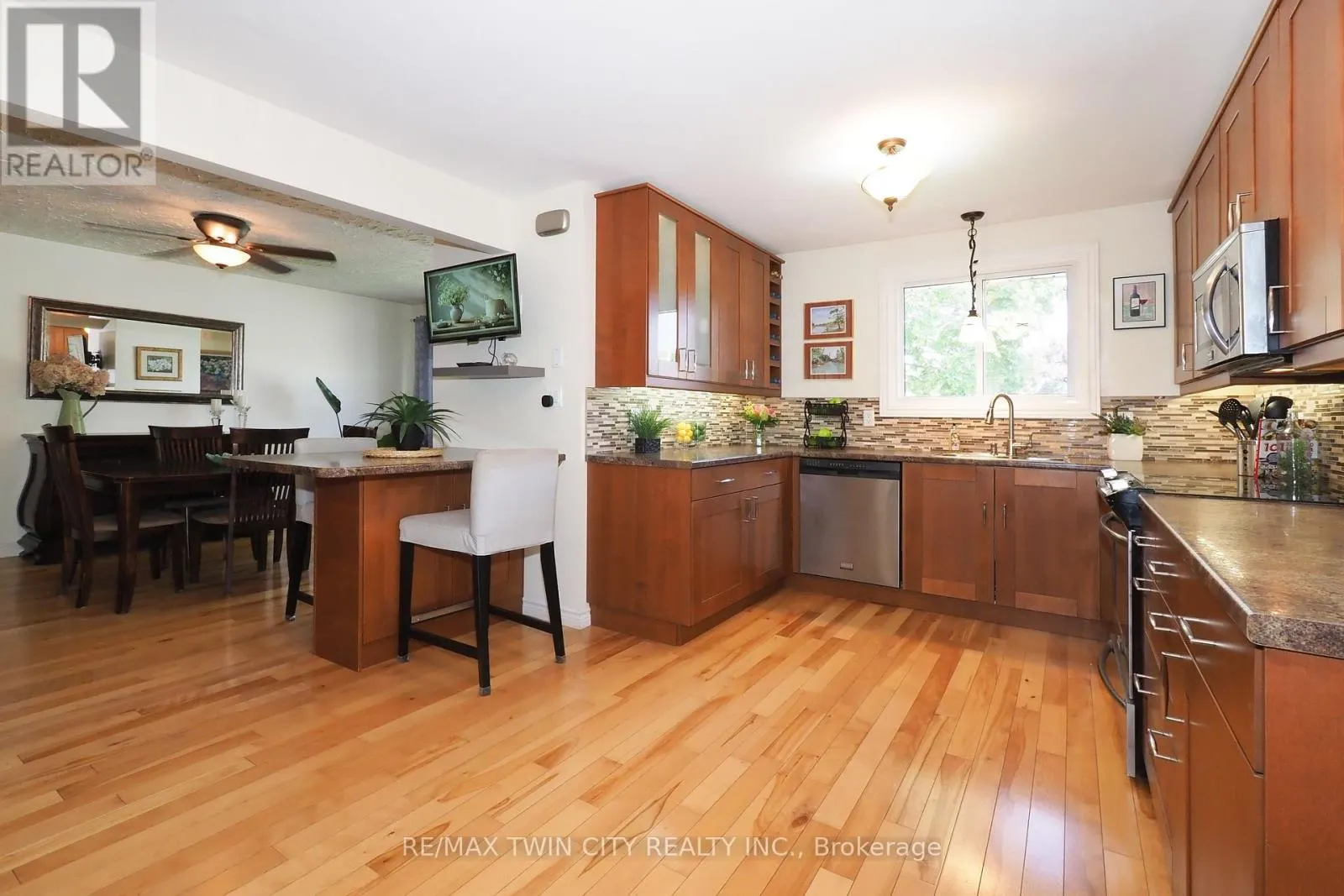 59 BAKERSFIELD DRIVE