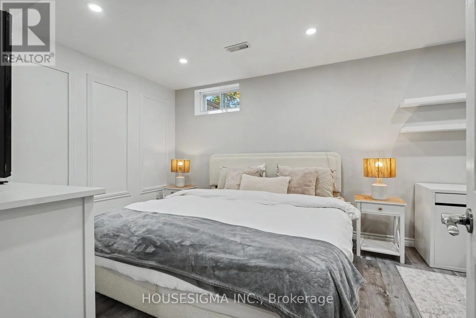 157 HIGHGATE HEIGHTS