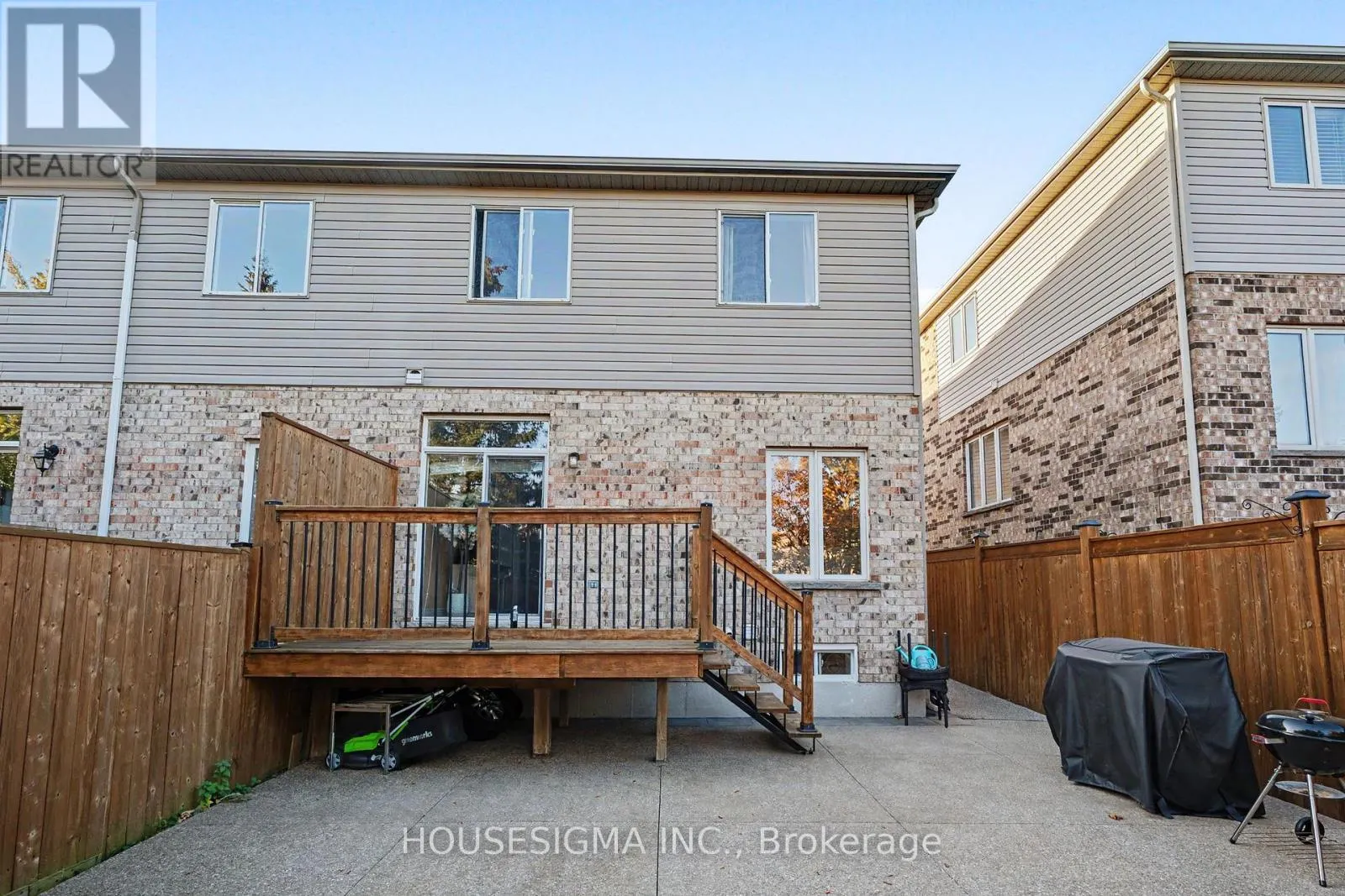 157 HIGHGATE HEIGHTS