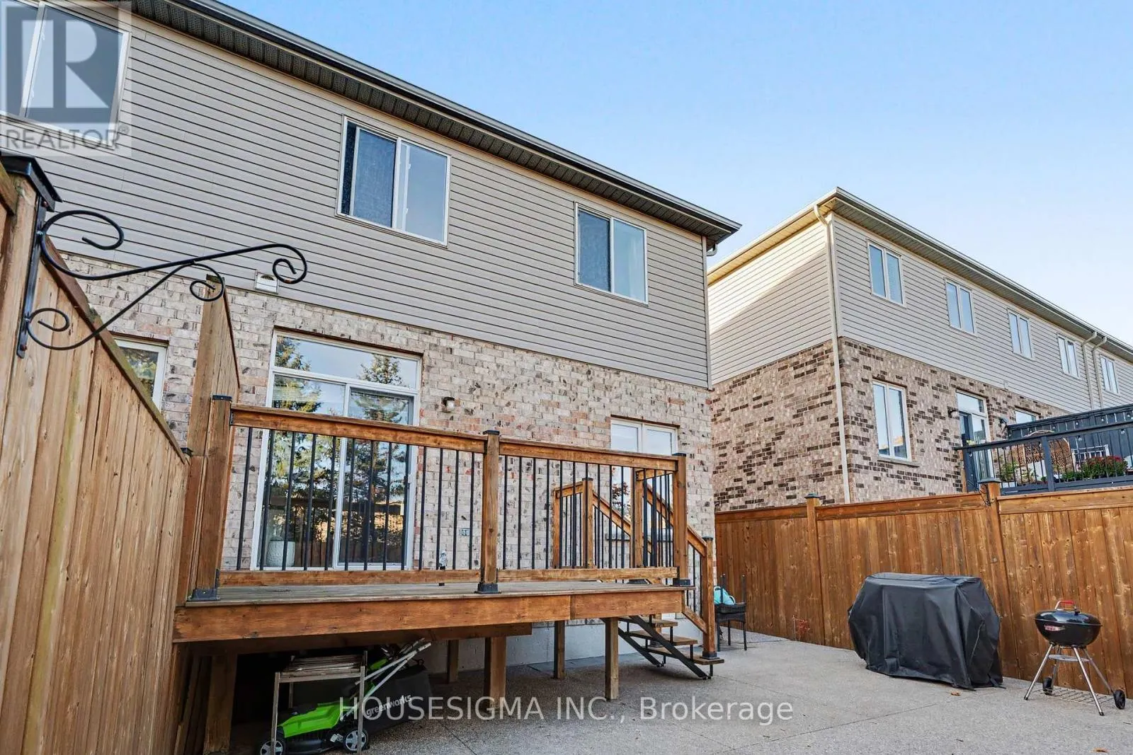 157 HIGHGATE HEIGHTS