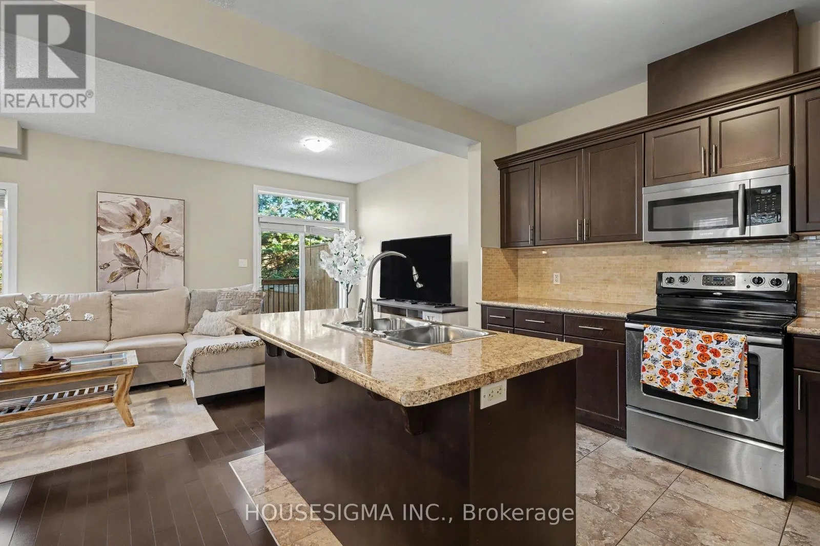 157 HIGHGATE HEIGHTS