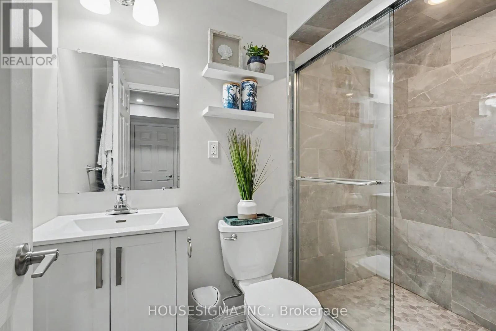 157 HIGHGATE HEIGHTS