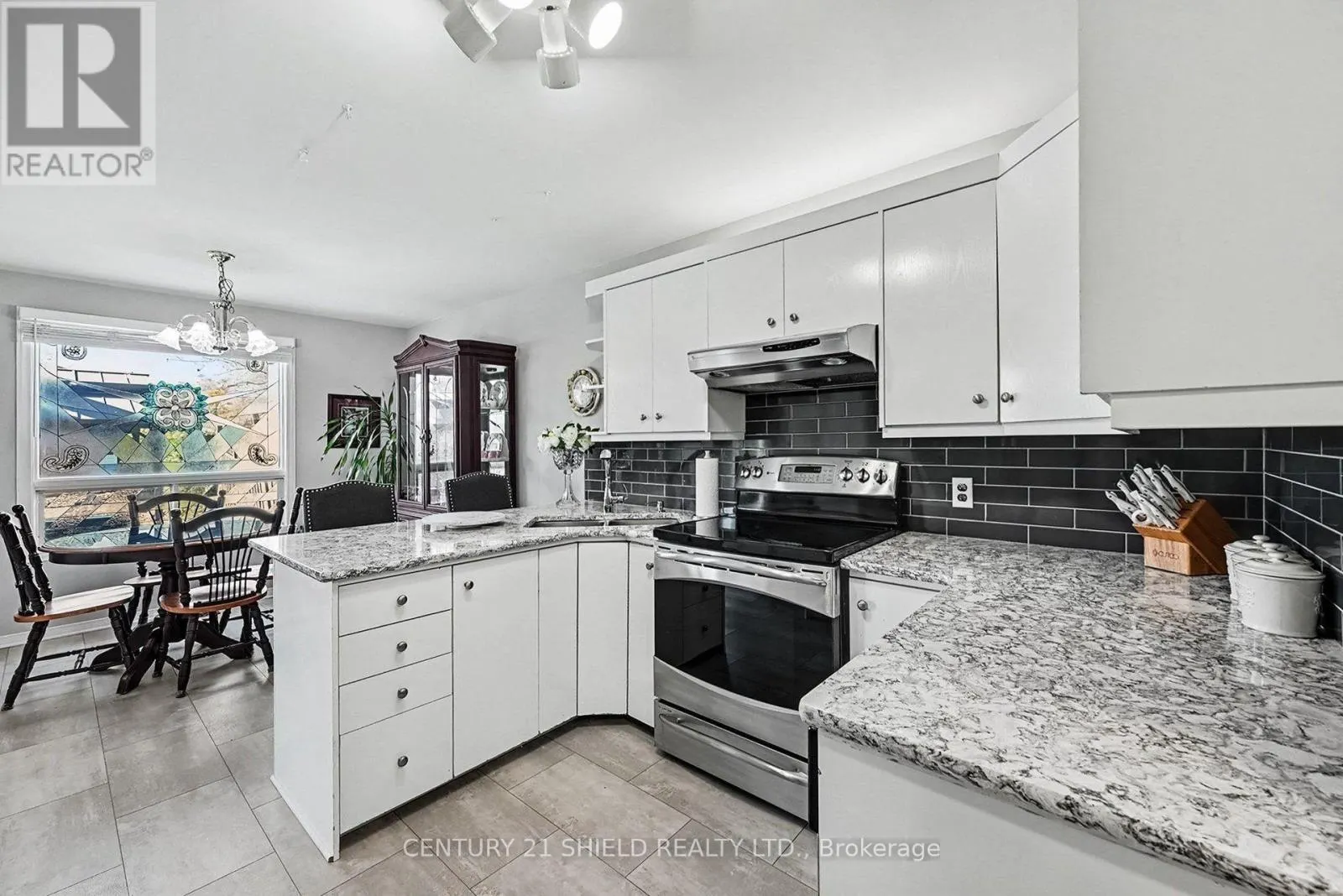 394 ELLEN AVENUE