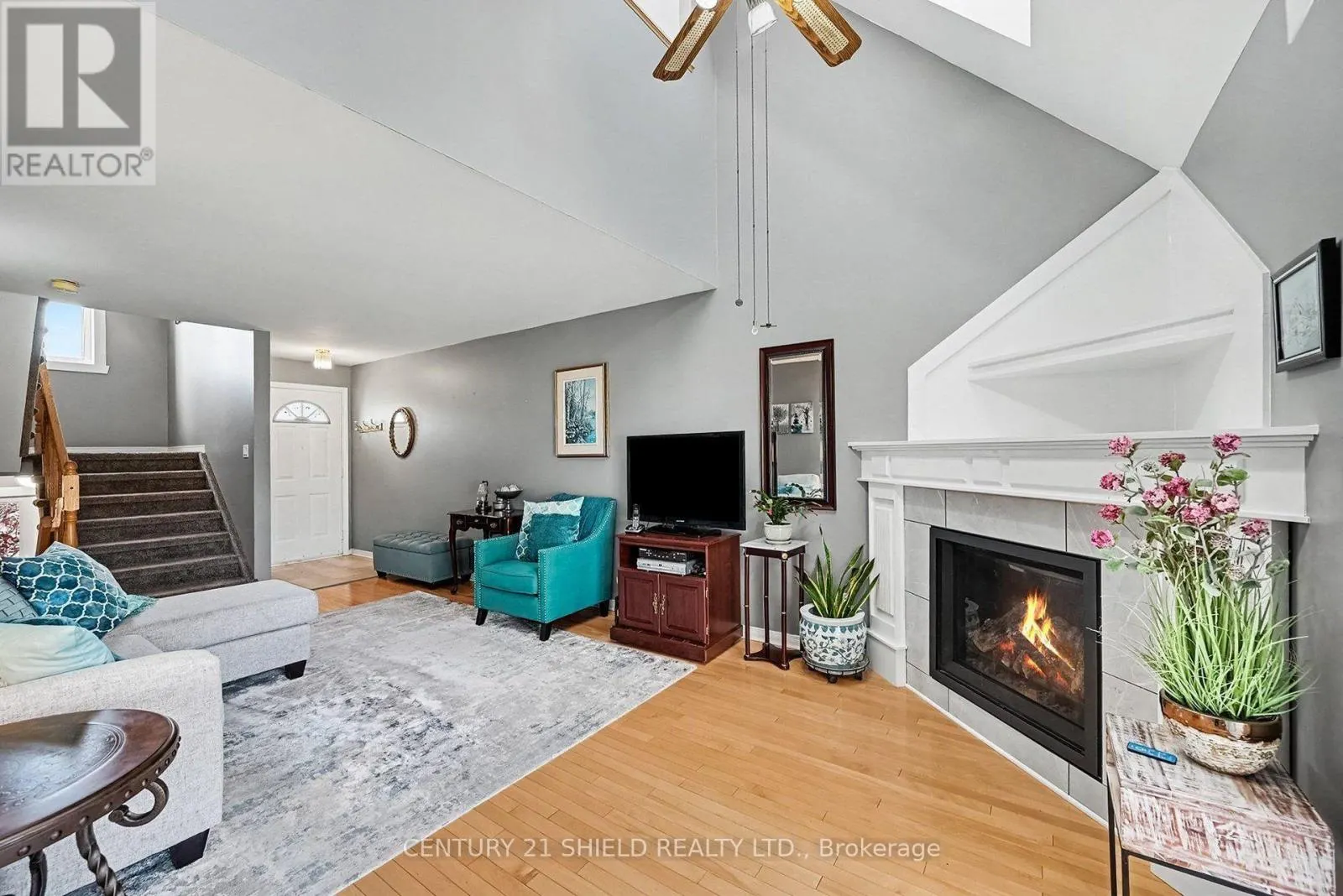 394 ELLEN AVENUE