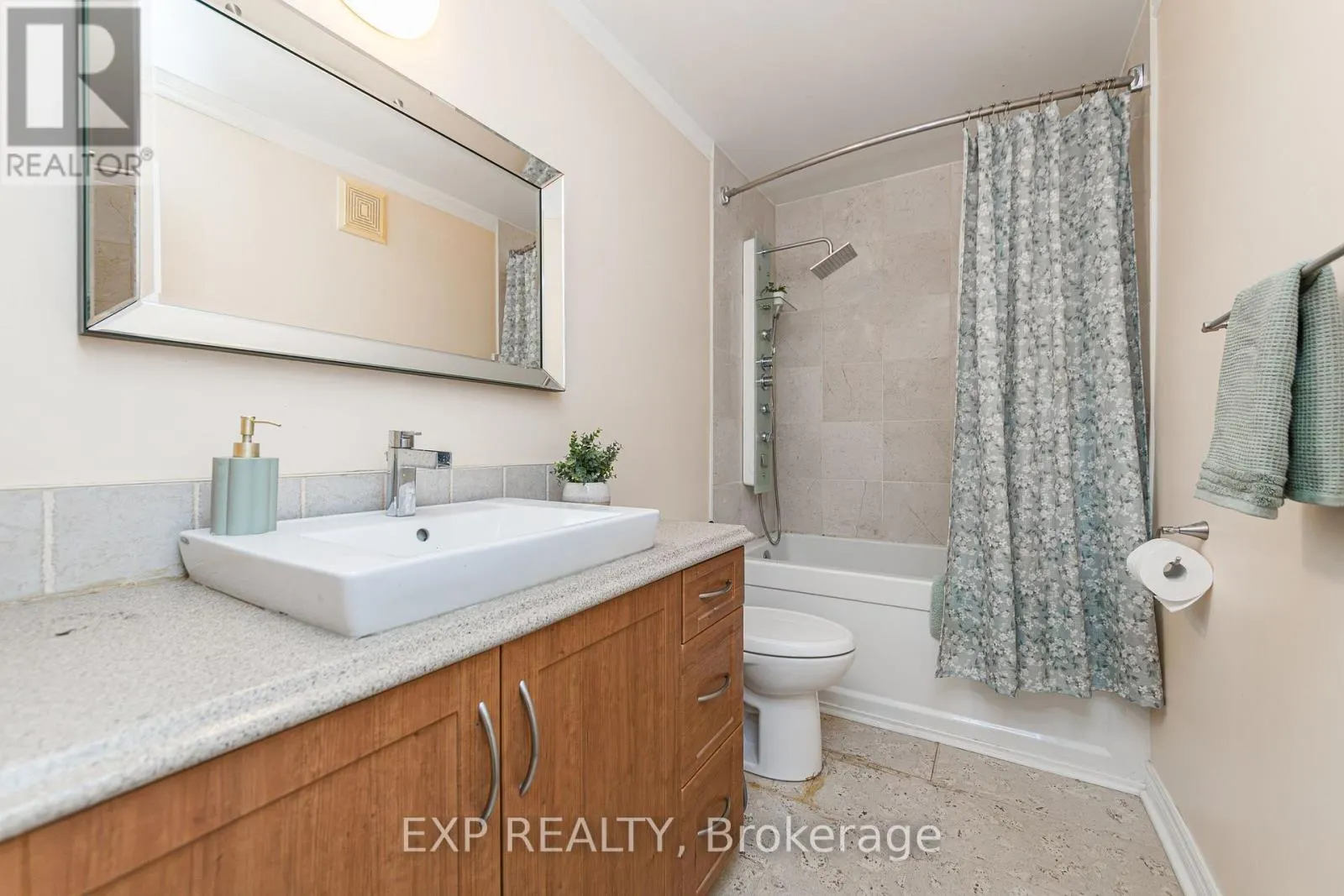 31 RASTILA CRESCENT