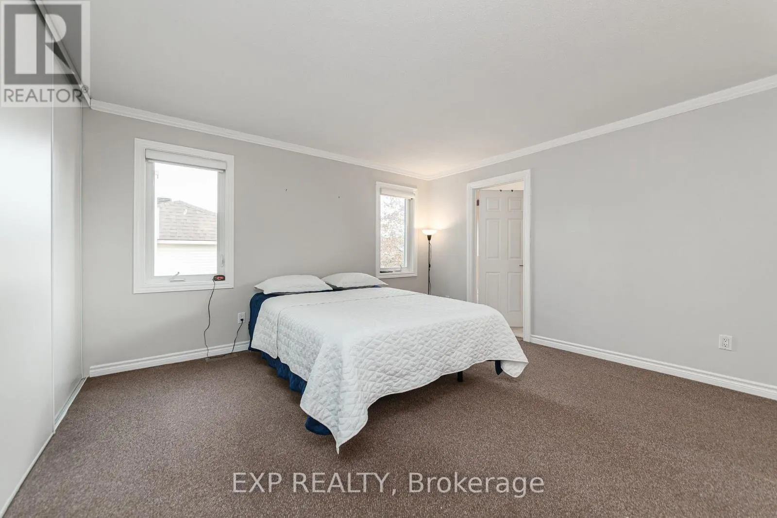 31 RASTILA CRESCENT