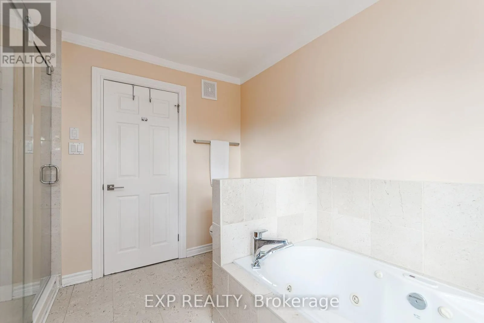 31 RASTILA CRESCENT