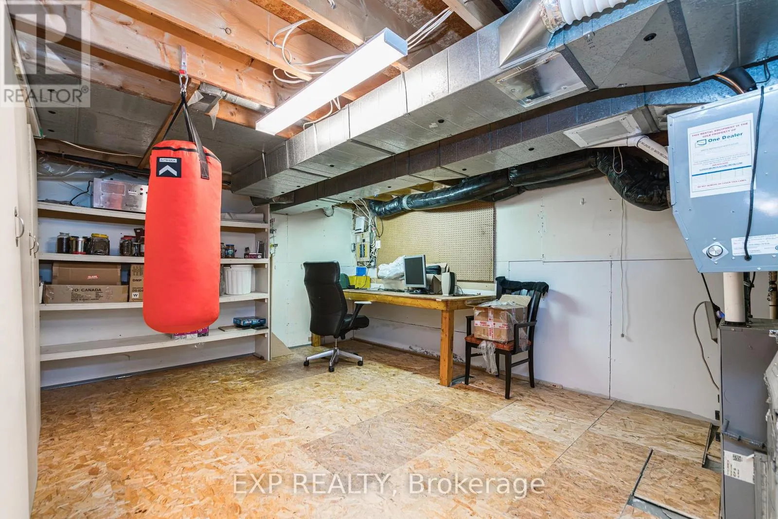 31 RASTILA CRESCENT