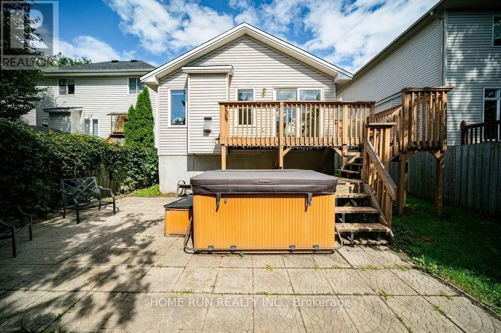 14 SPUR AVENUE