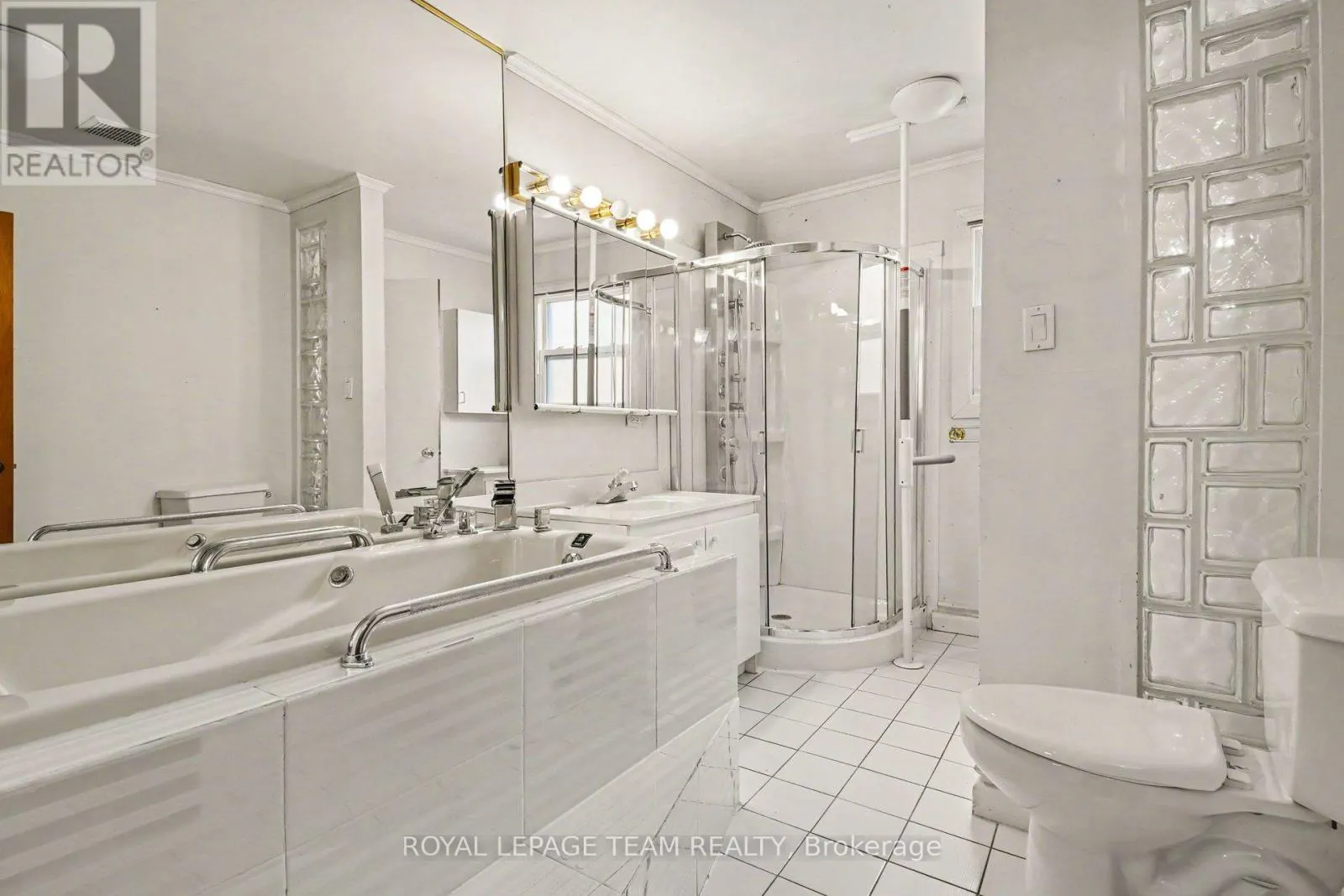 3125 QUESNEL DRIVE