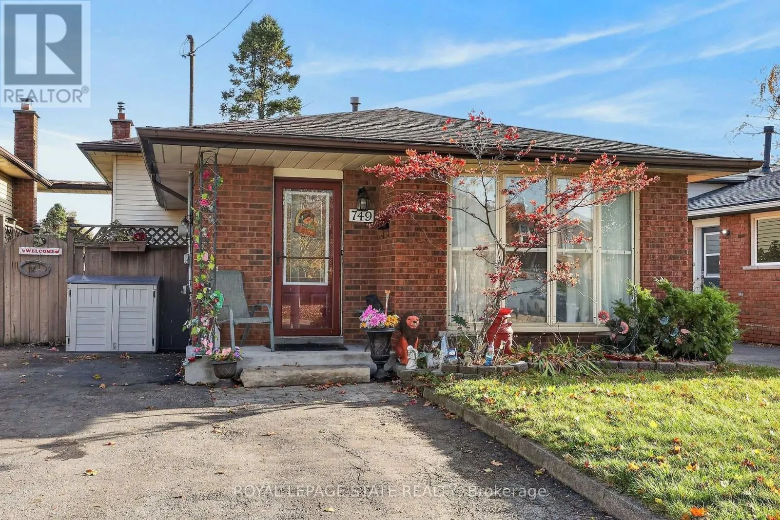 749 UPPER HORNING ROAD