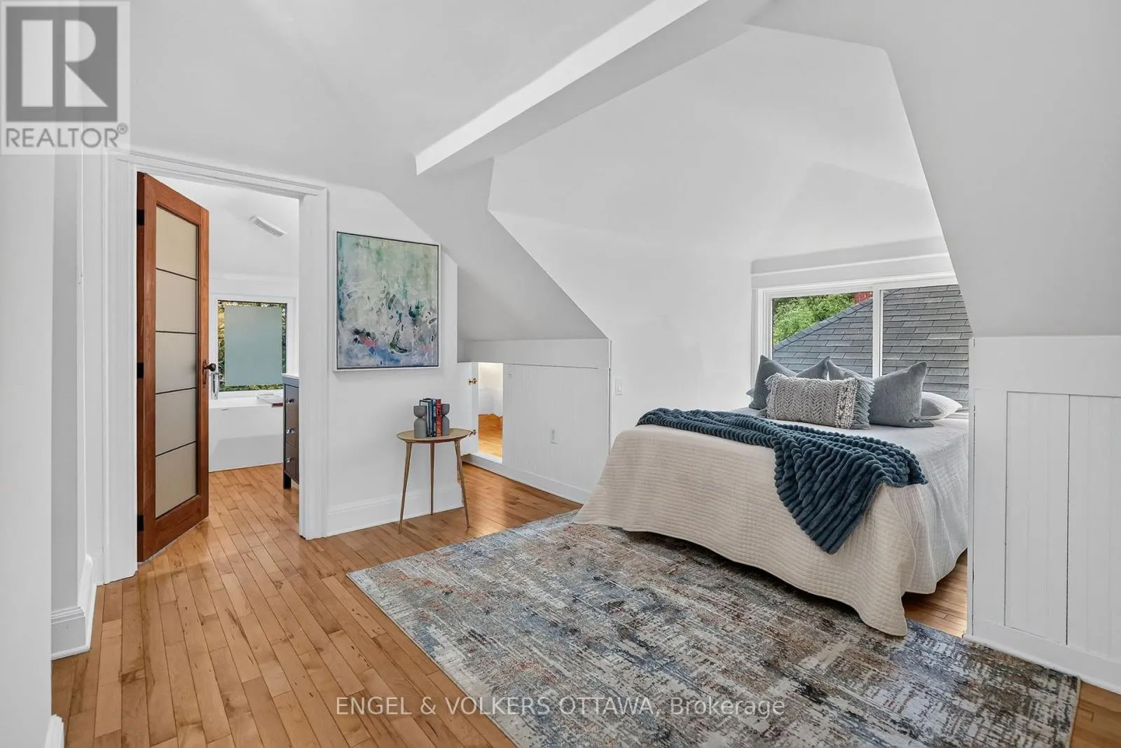 61 MURIEL STREET