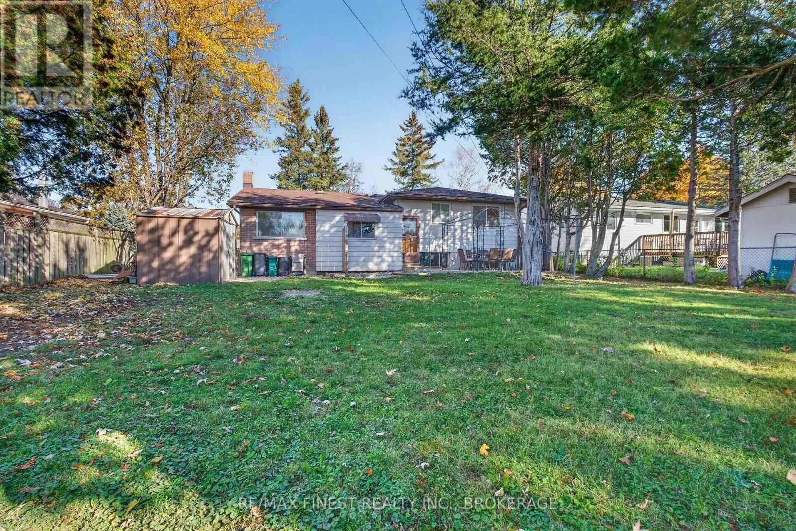 674 HARROW PLACE