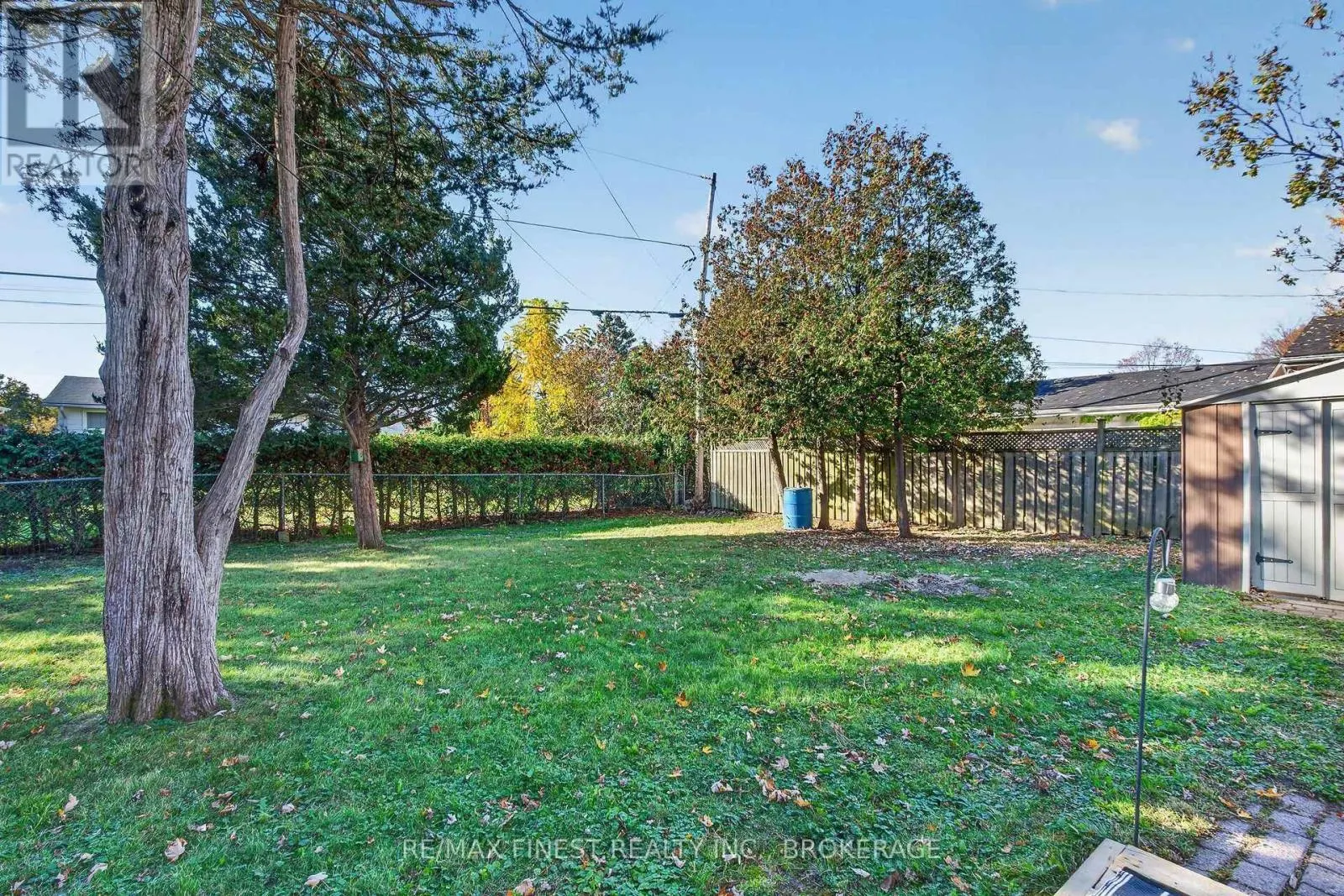 674 HARROW PLACE