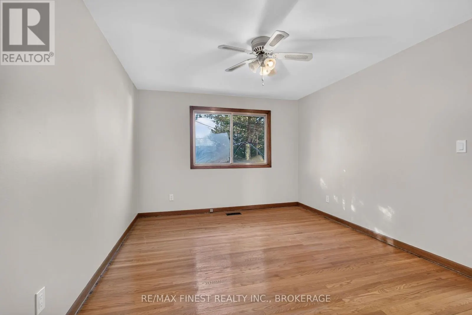 674 HARROW PLACE