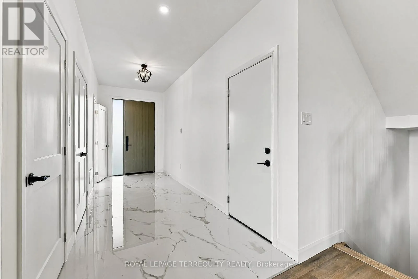 256 NASEBY STREET