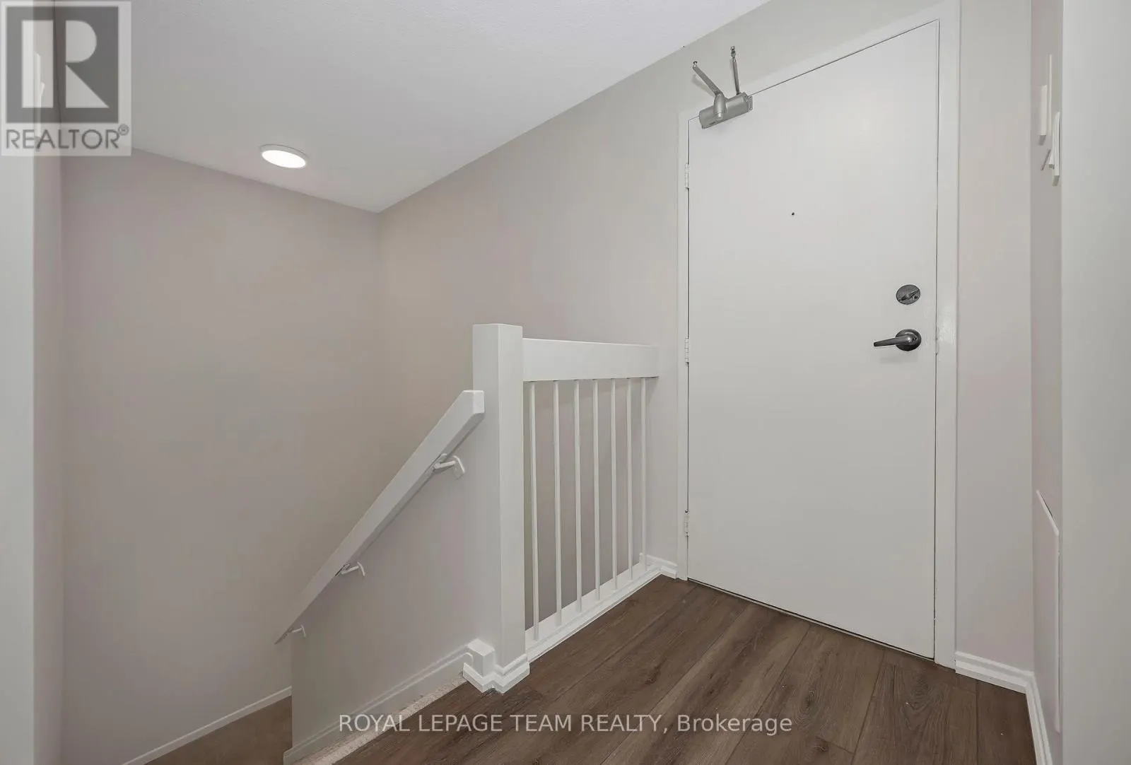 214 - 2630 SOUTHVALE CRESCENT