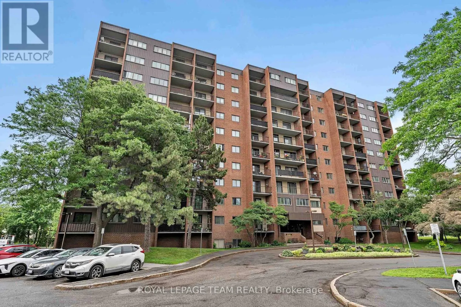 214 - 2630 SOUTHVALE CRESCENT