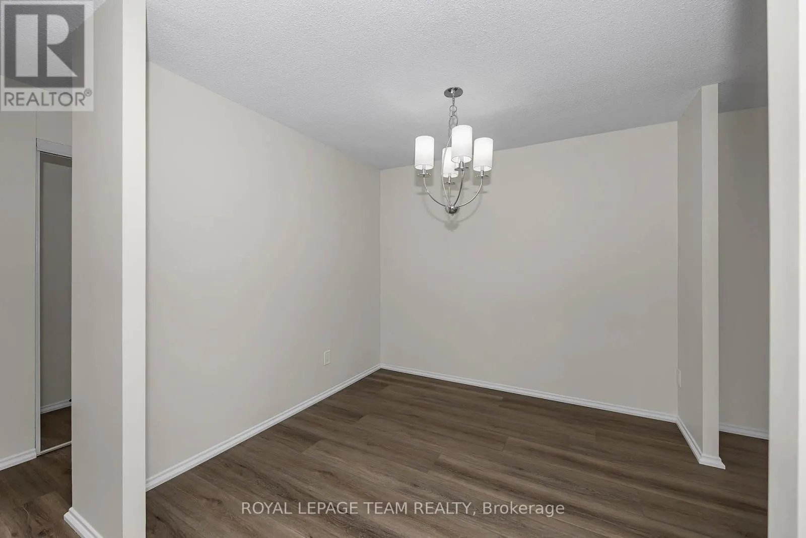 214 - 2630 SOUTHVALE CRESCENT