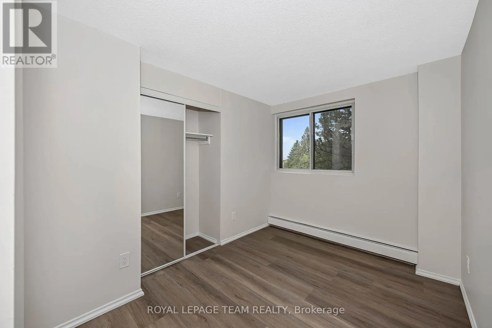 214 - 2630 SOUTHVALE CRESCENT