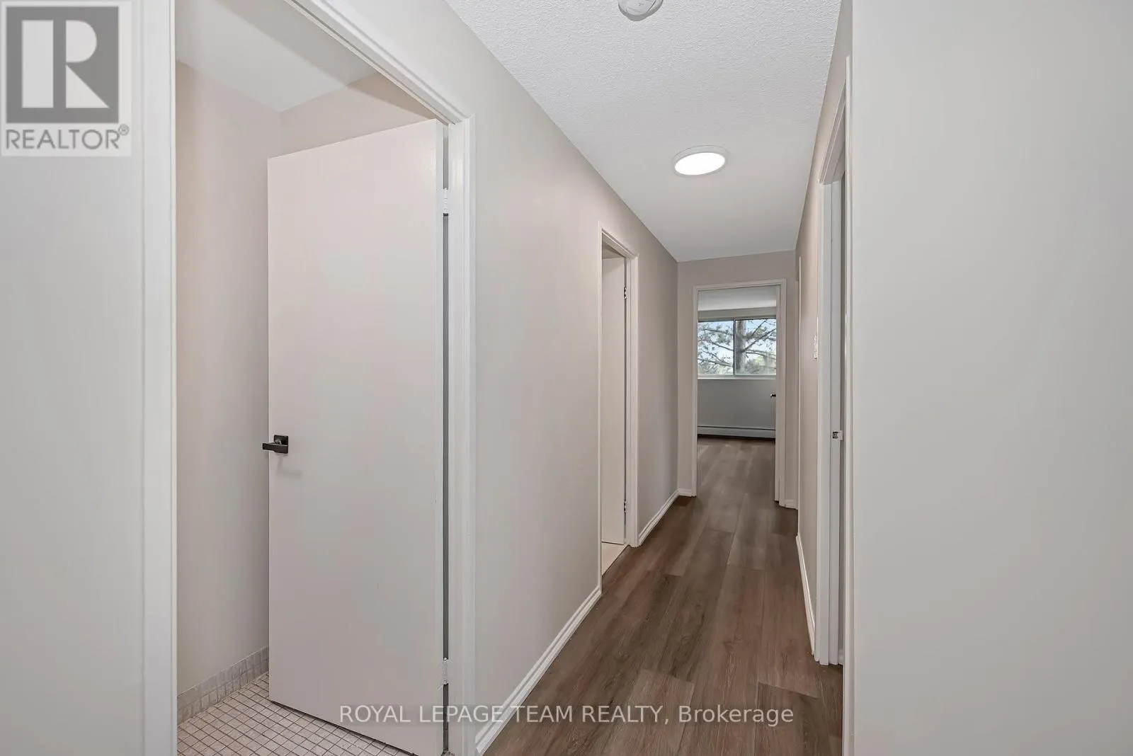 214 - 2630 SOUTHVALE CRESCENT