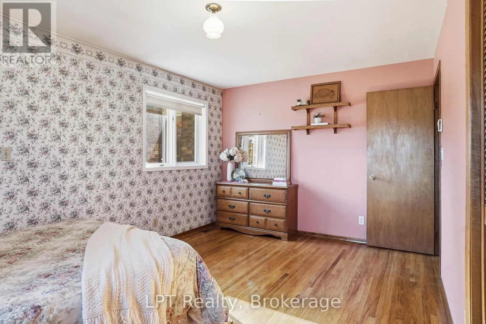 823216 MASSIE SIDE ROAD