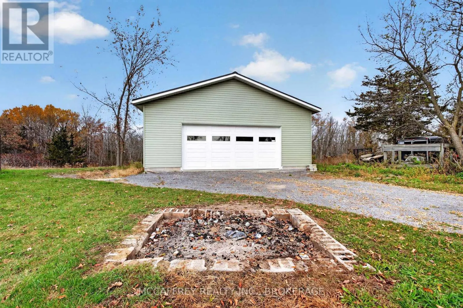1499 COUNTY ROAD 1 W