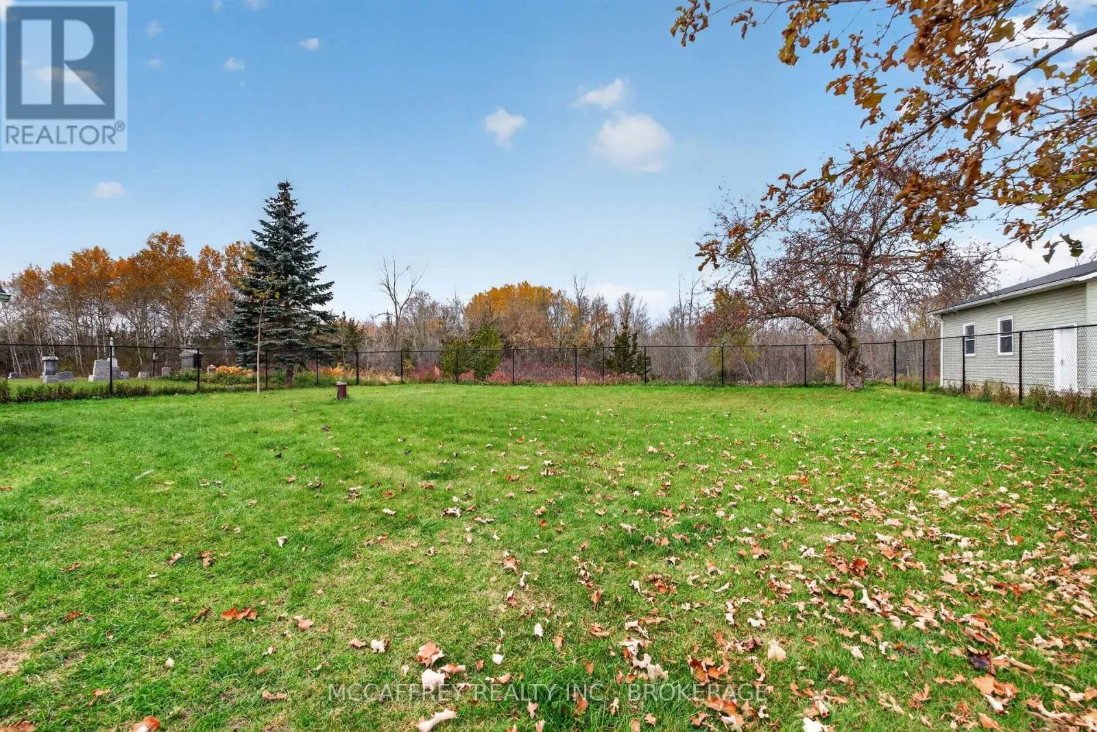 1499 COUNTY ROAD 1 W