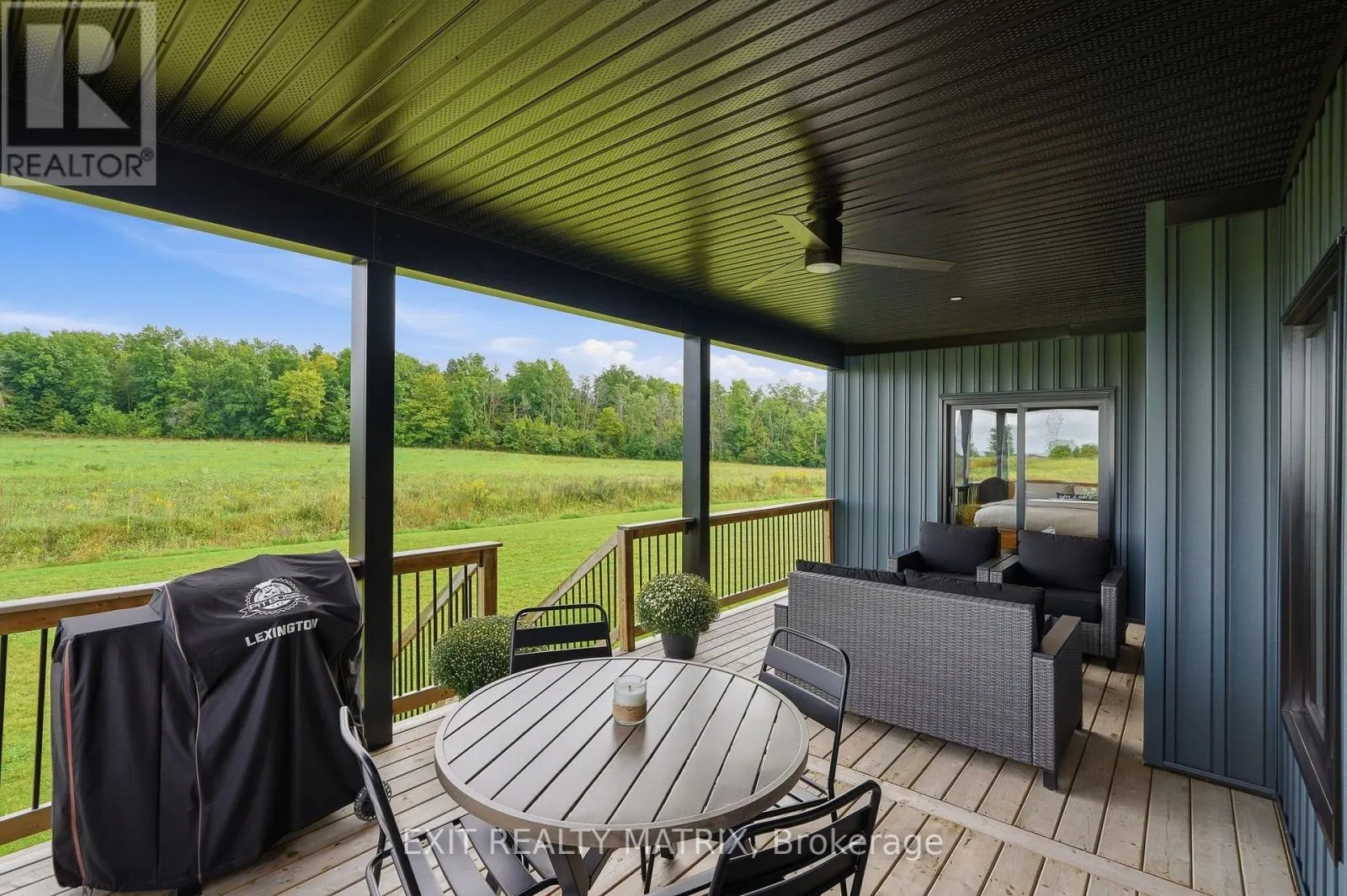 256 TRUDEAU CRESCENT