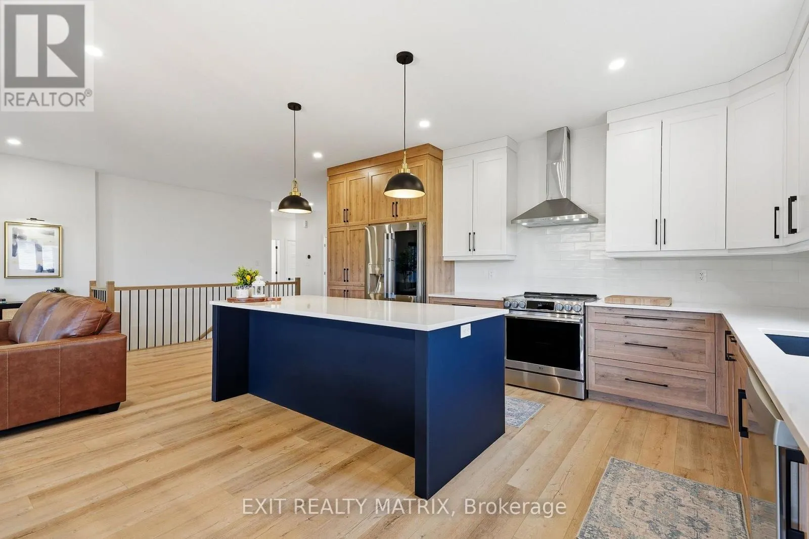 256 TRUDEAU CRESCENT