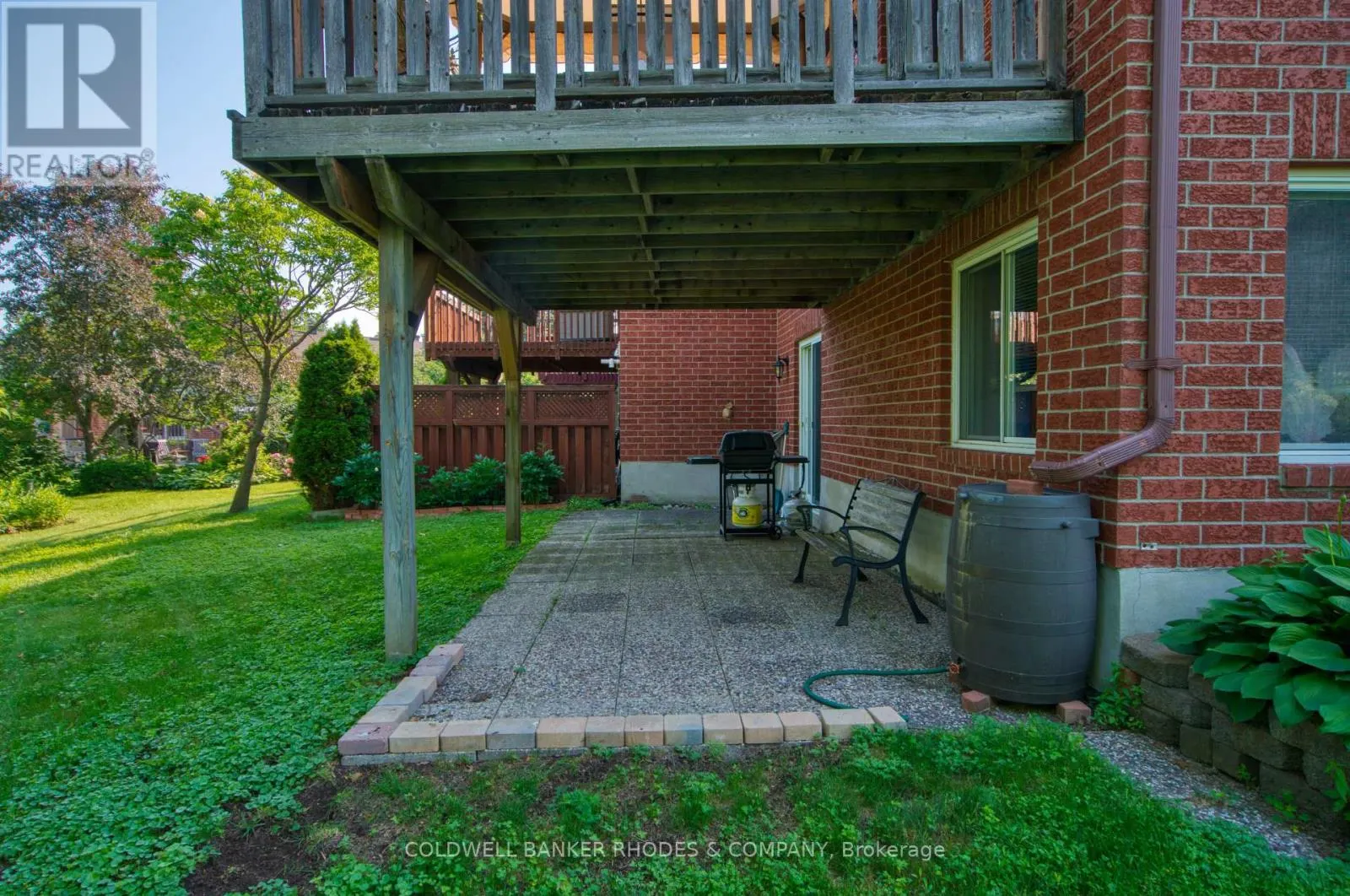 77 QUINTERRA COURT